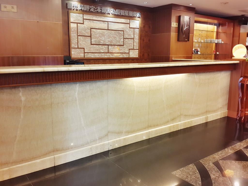 Jing Jing Holiday Hotel Kaohsiung Zewnętrze zdjęcie