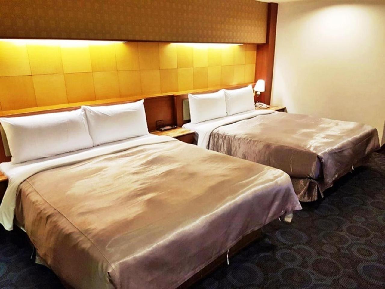 Jing Jing Holiday Hotel Kaohsiung Zewnętrze zdjęcie